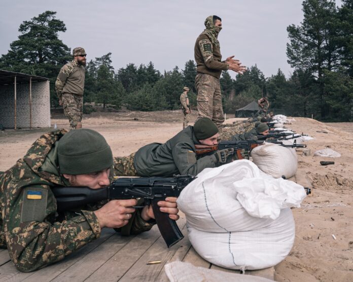 U.S. lifts weapons ban on Ukrainian military unit